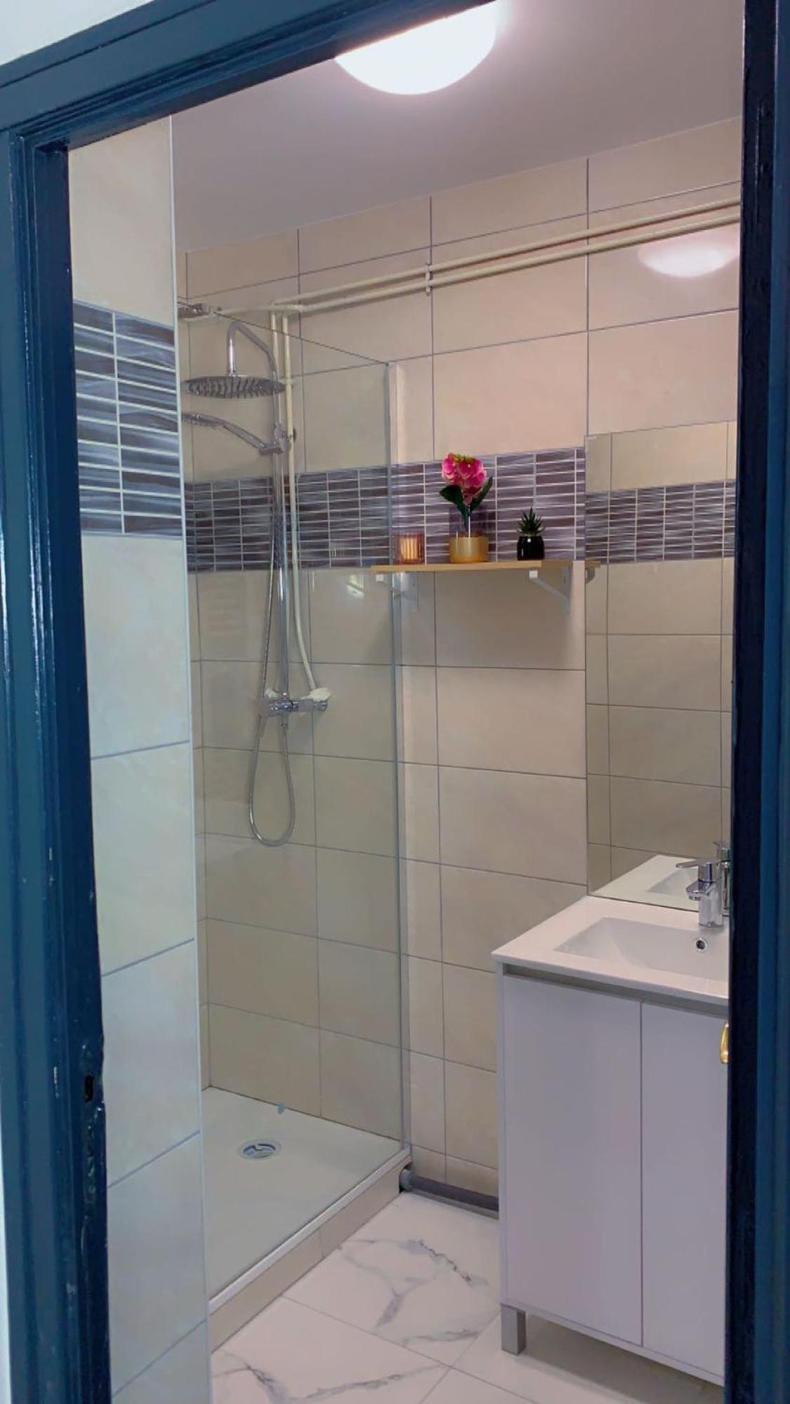 Ot Appart City Logement Elegant Et Central Clermont-Ferrand Exterior photo